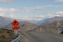 Stra&szlig;e zum Coronet Peak