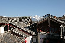 &uuml;ber den D&auml;chern von  Lijiang